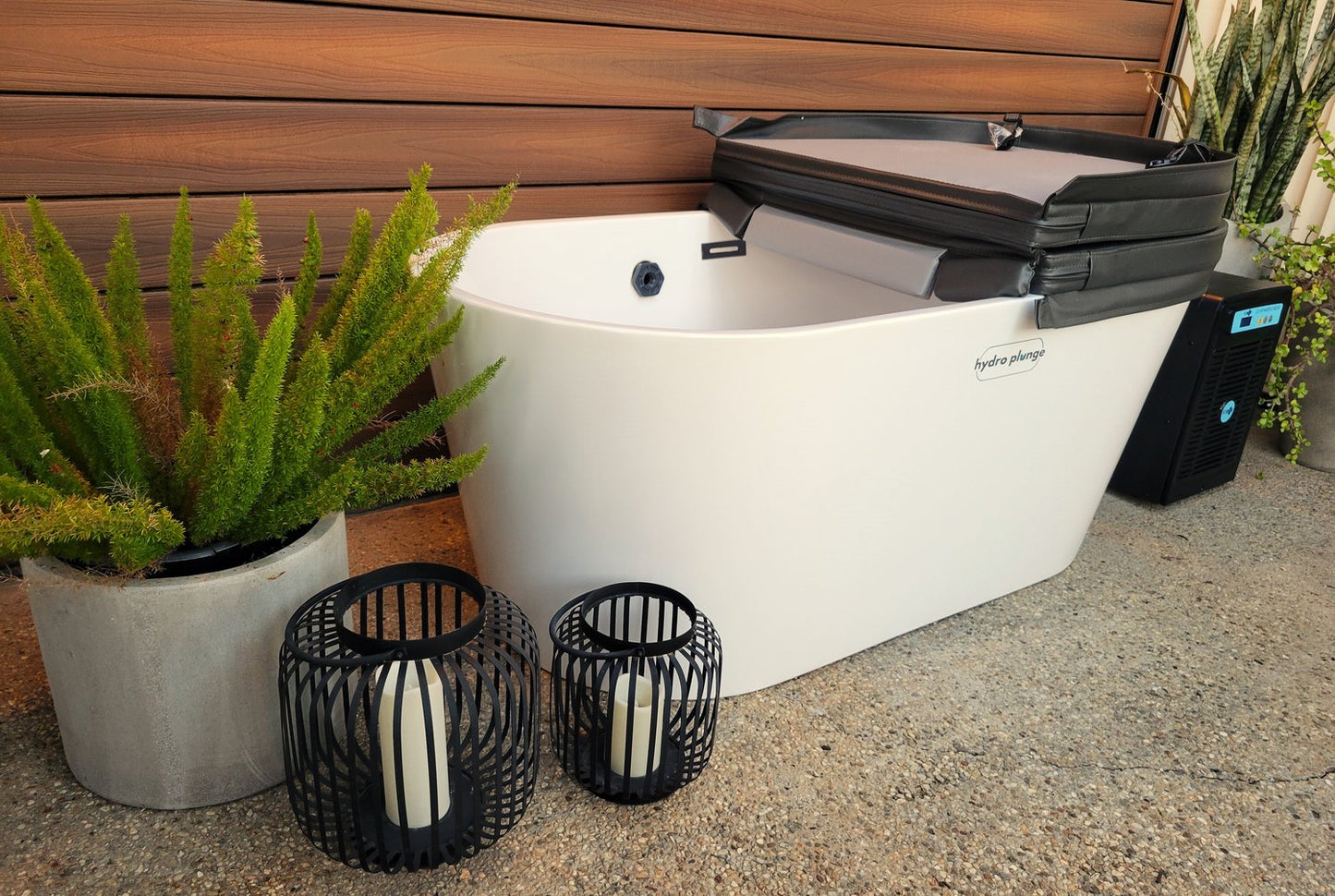 Modern acrylic hydro plunge tub for luxury bathrooms