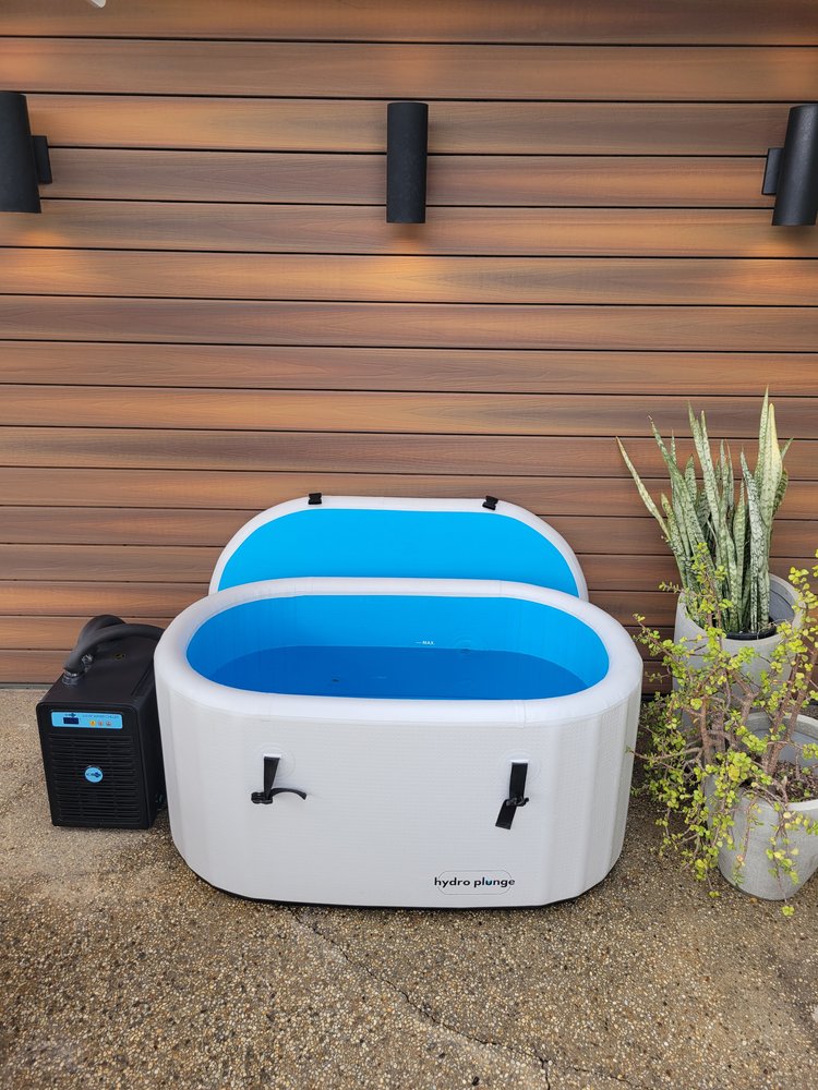 Sport inflatable hydro plunge pool for outdoor fun